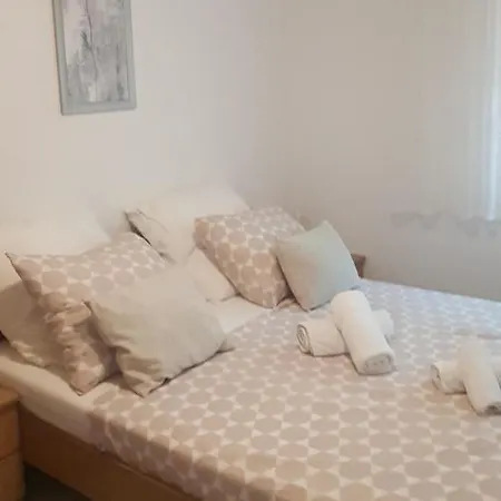 Apartment Astra